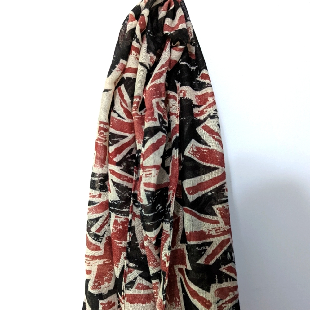 ✨Like New✨ Union Jack Patterned Scarf
